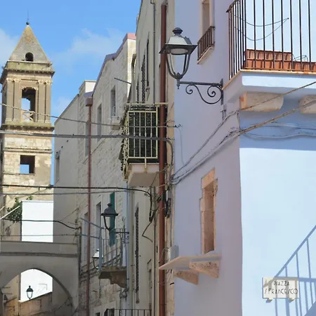 Geometric Blue 게스트하우스