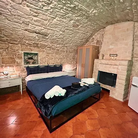 Geometric Blue Guest house 3*