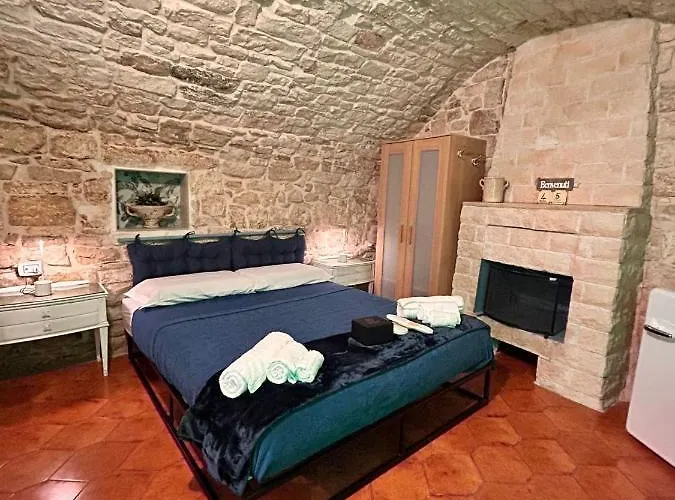 Geometric Blue Guest house 3*